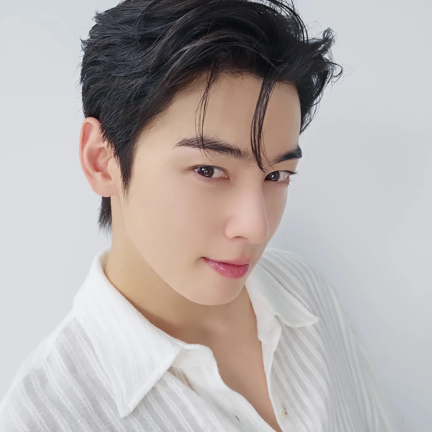 チャ・ウヌの最近の活動ショット