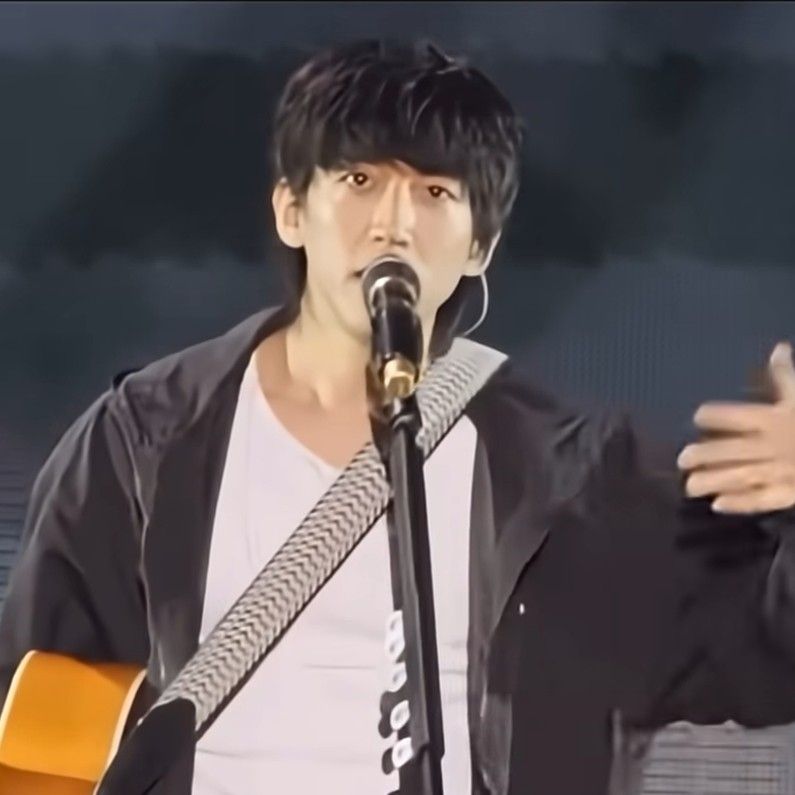 A moment captured by a fan of Lee Seungyoon