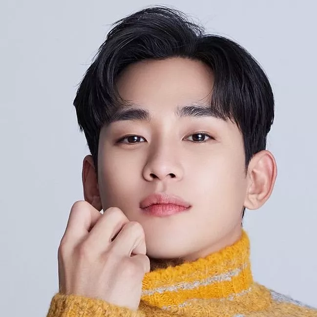 A moment captured by a fan of Kim Soohyun