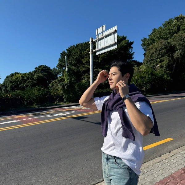 Today’s standout profile photo of Kim Dongjun on Choeaedol Celeb