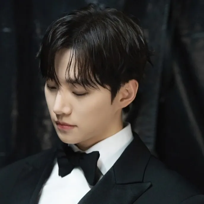 Foto kegiatan terbaru dari Lee Junho