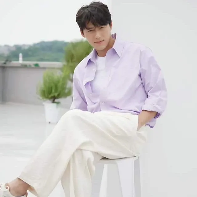 Momen yang diabadikan oleh penggemar Hyun Bin