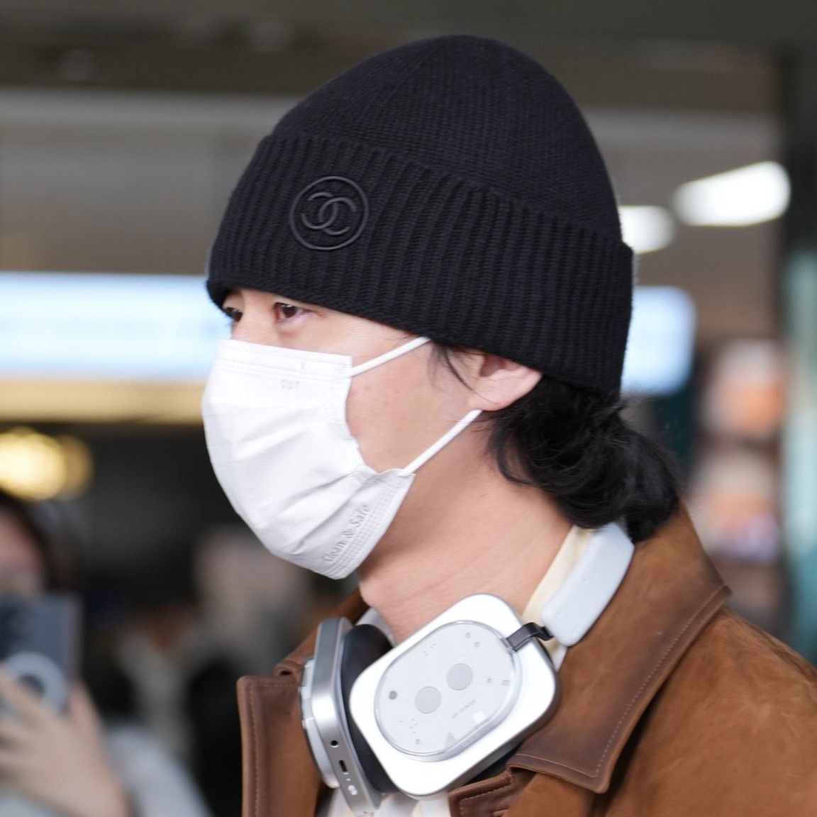 A moment captured by a fan of Park Seojoon