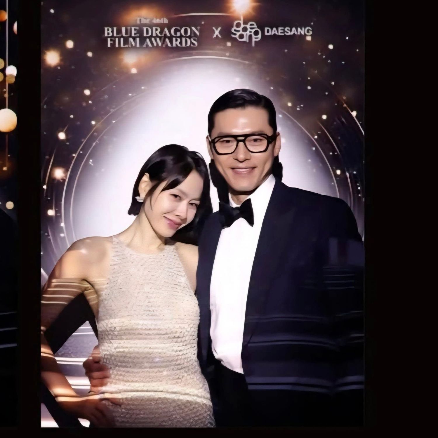 Momen yang diabadikan oleh penggemar Hyun Bin