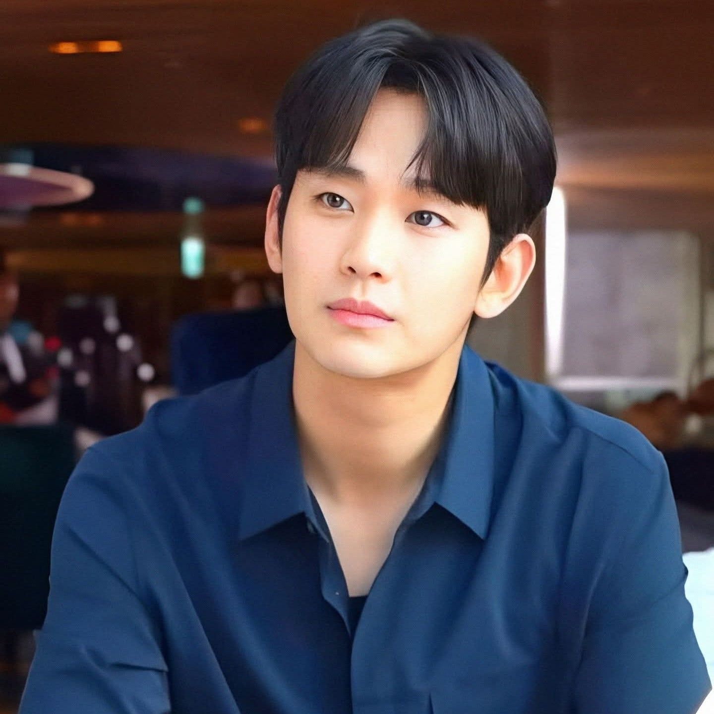 金秀賢的最新照片