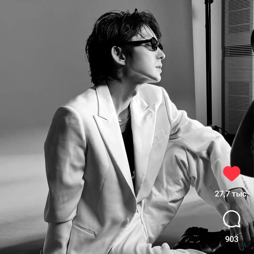 Behind-the-scenes cut of Lee Joongi