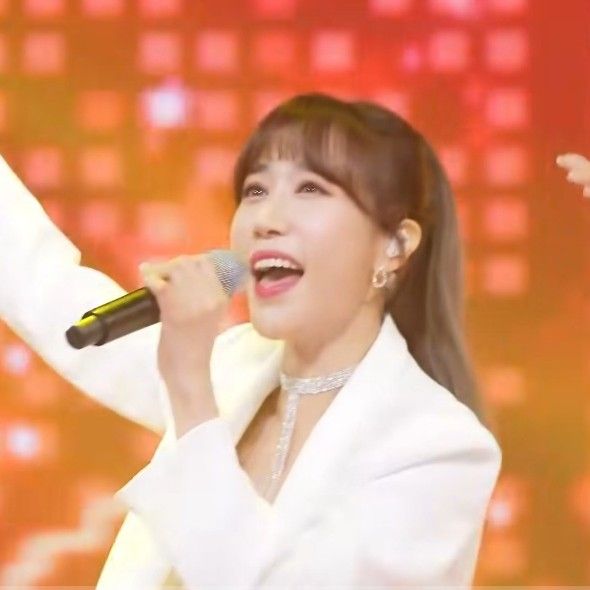 A moment captured by a fan of Byeol Sarang