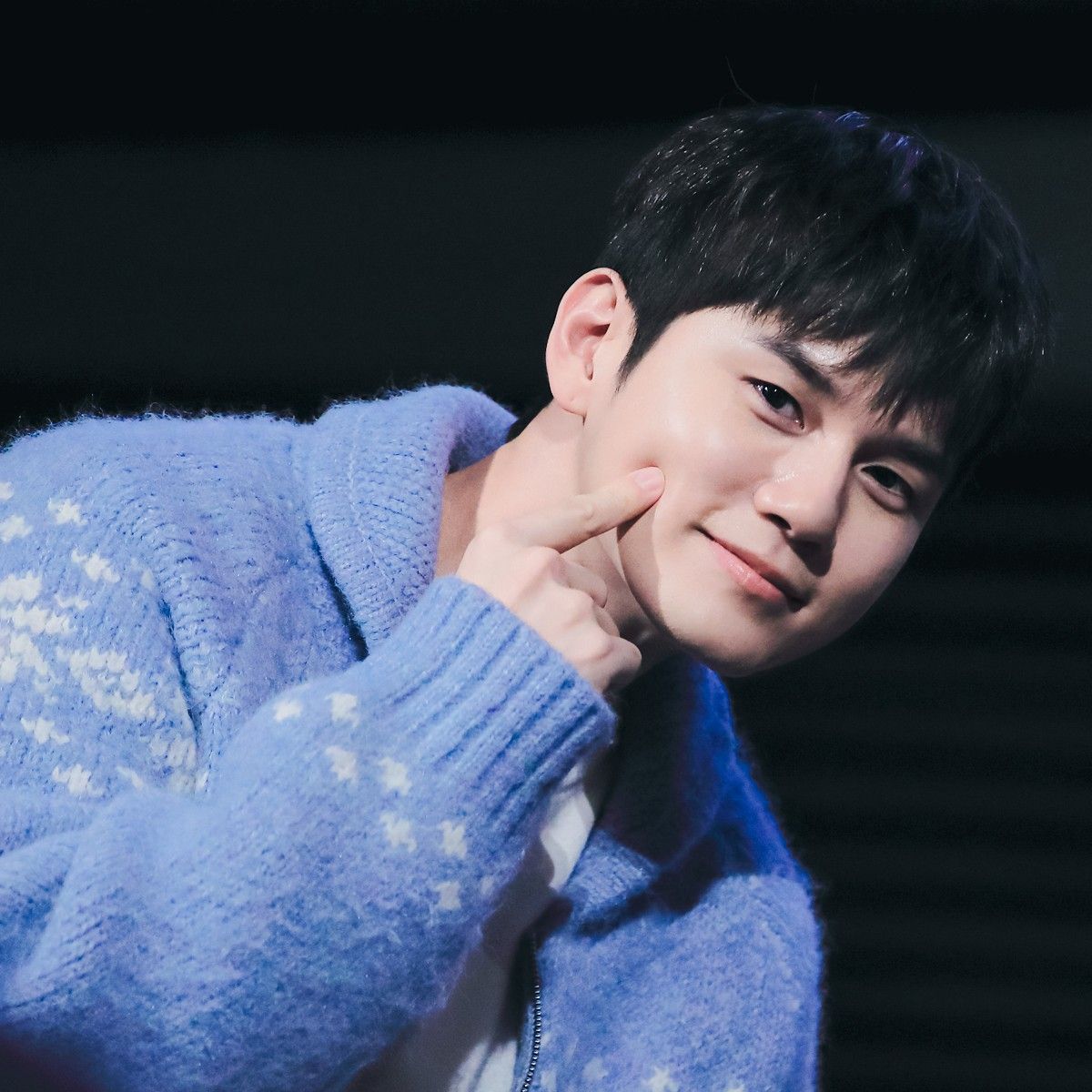 Recent activity shot of Ong Seongwu