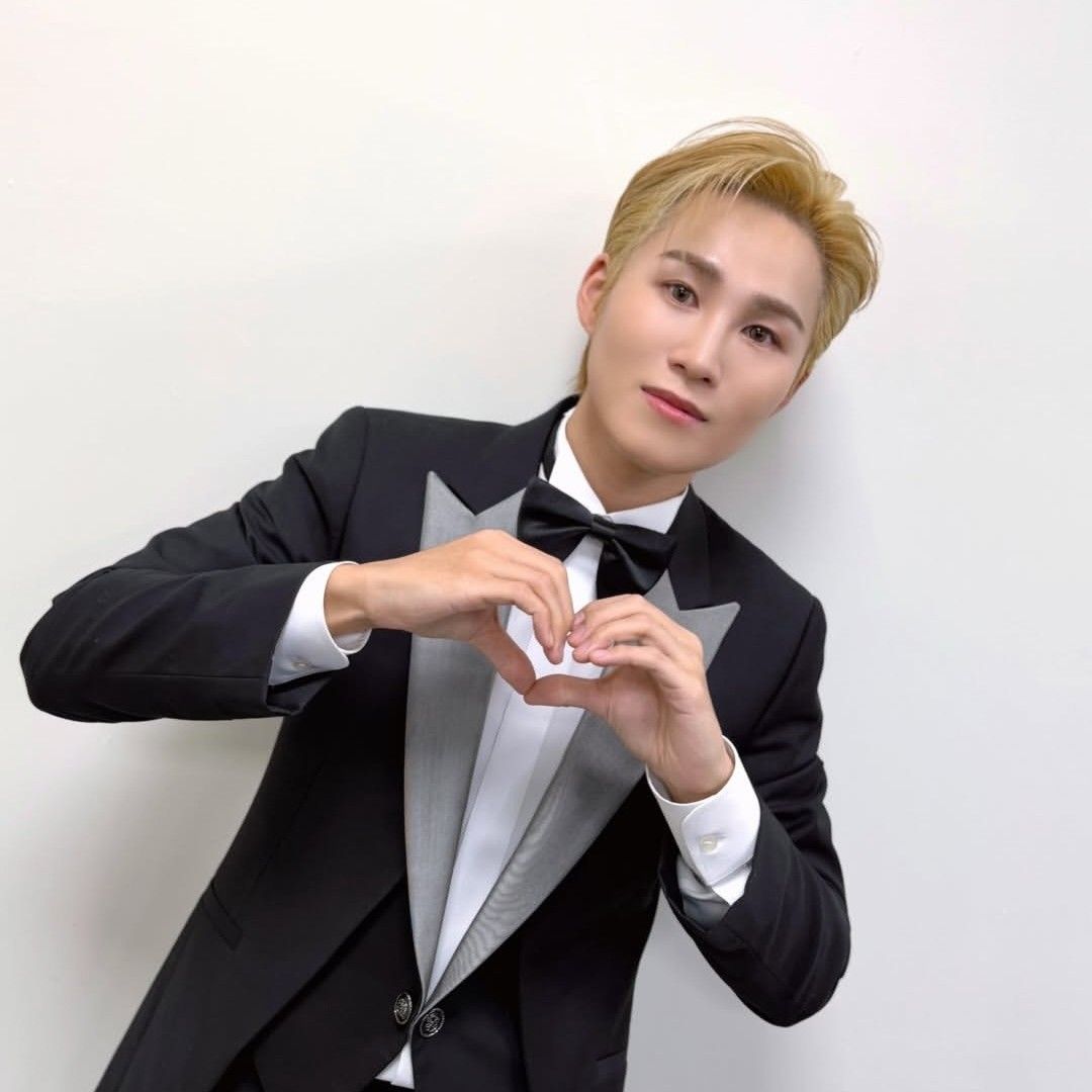 金熙栽的最新照片