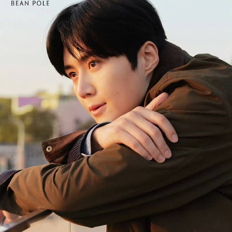 キム・ソンホの最近の活動ショット