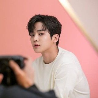 粉丝拍下的路云瞬间