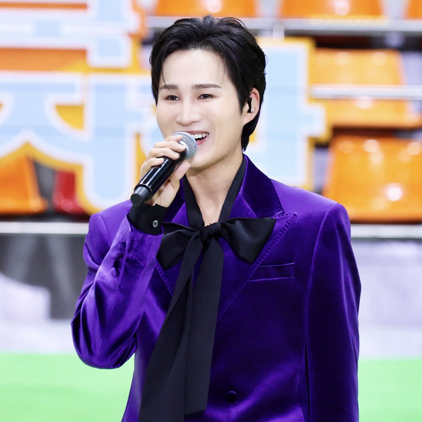 金熙栽的最新照片