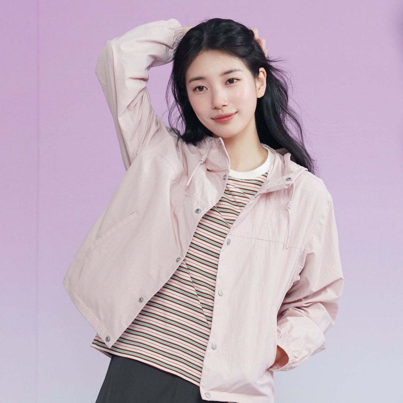 Behind-the-scenes cut of Bae Suzy