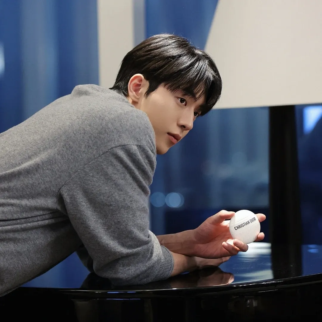 Cuplikan di balik layar dari Nam Joohyuk