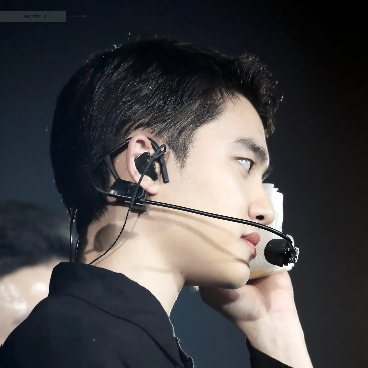 Cuplikan di balik layar dari Doh Kyungsoo (D.O.)