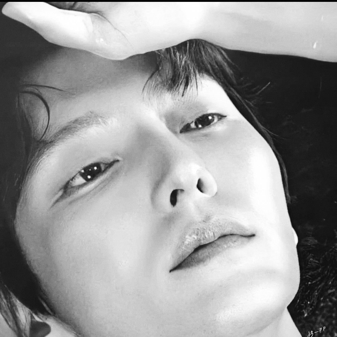 Latest photo of Lee Joongi