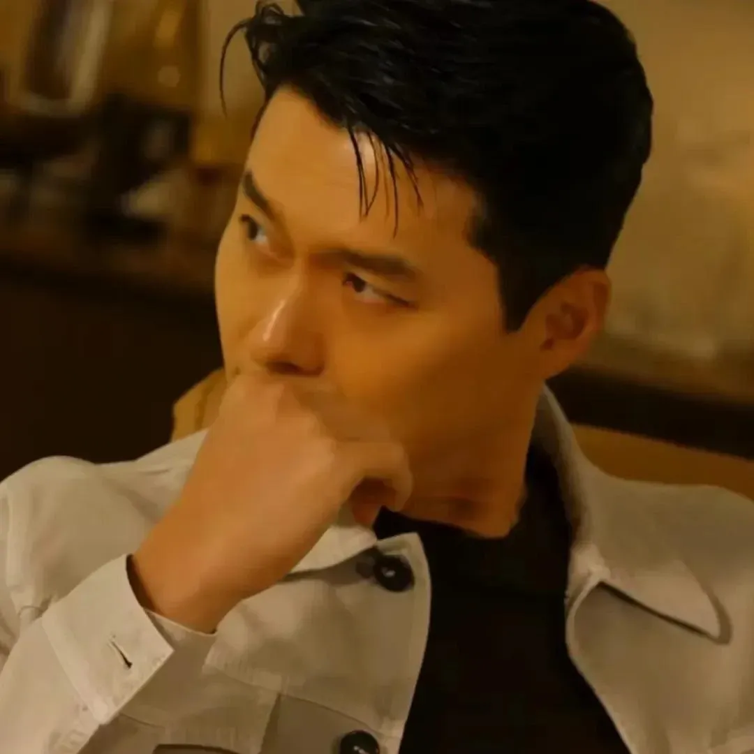 현빈의 최신 사진