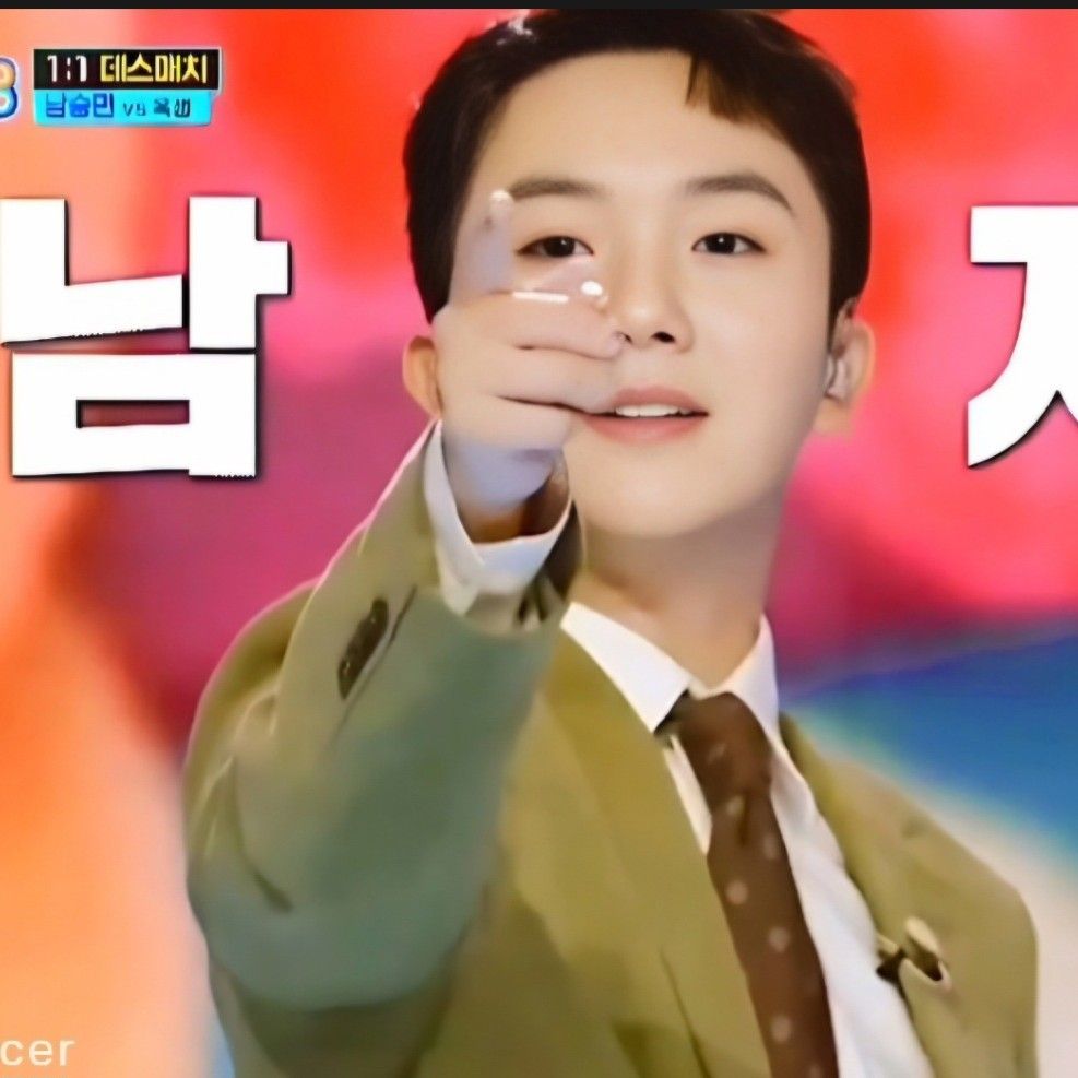 A moment captured by a fan of Nam Seungmin