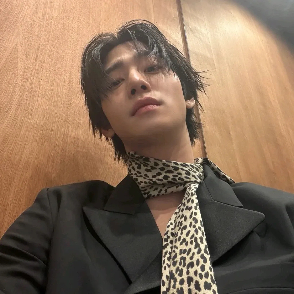 Behind-the-scenes cut of Ahn Hyoseop
