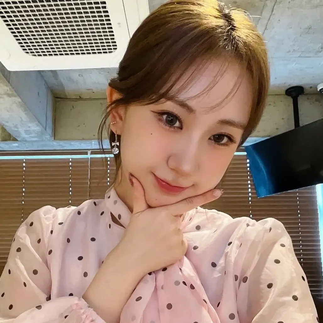 전유진 최근 활동샷