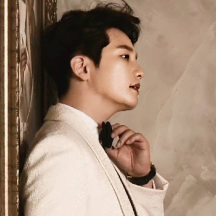 Recent activity shot of Park Sihoo