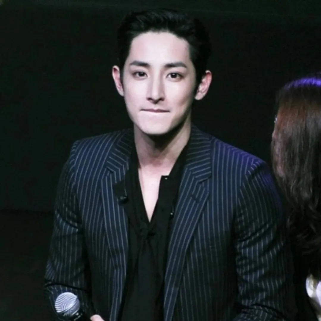 Behind-the-scenes cut of Lee Soohyuk