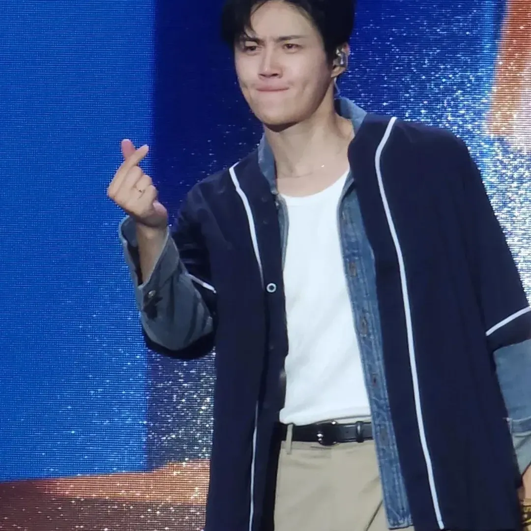 김선호 최근 활동샷