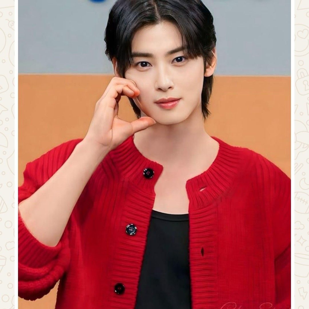 Behind-the-scenes cut of Cha Eunwoo