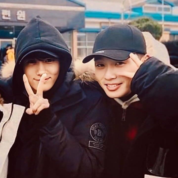 Latest photo of Park Seojoon