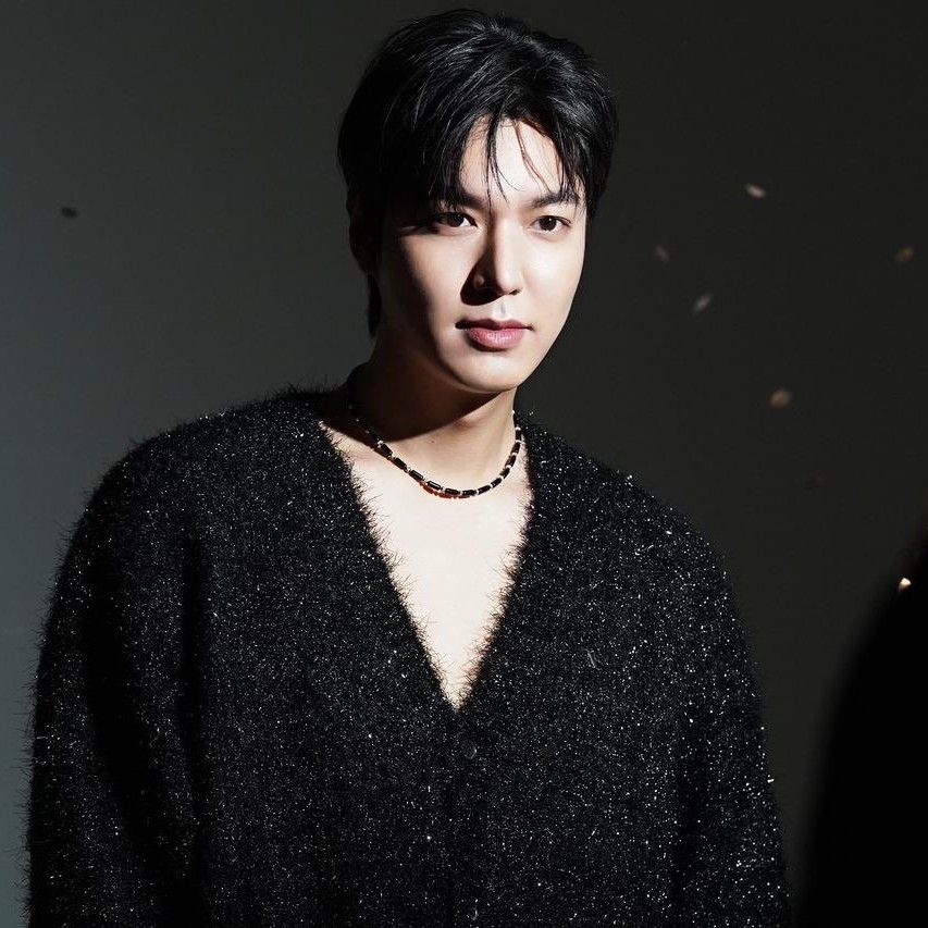 Recent activity shot of Lee Minho