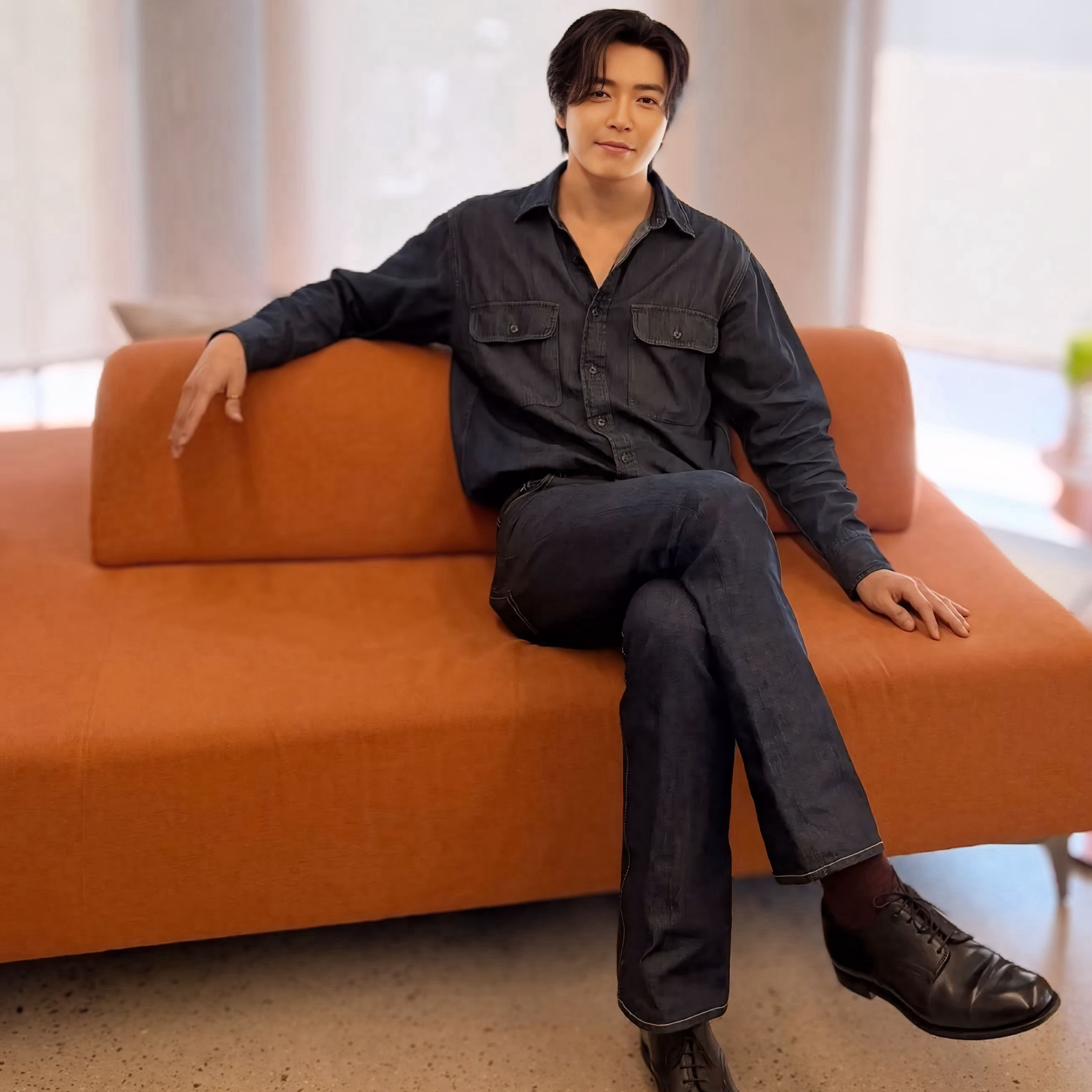 A moment captured by a fan of Kim Jaewook