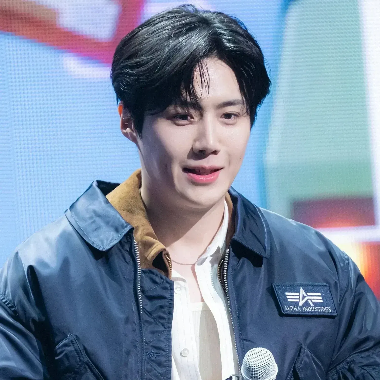 Recent activity shot of Kim Seonho