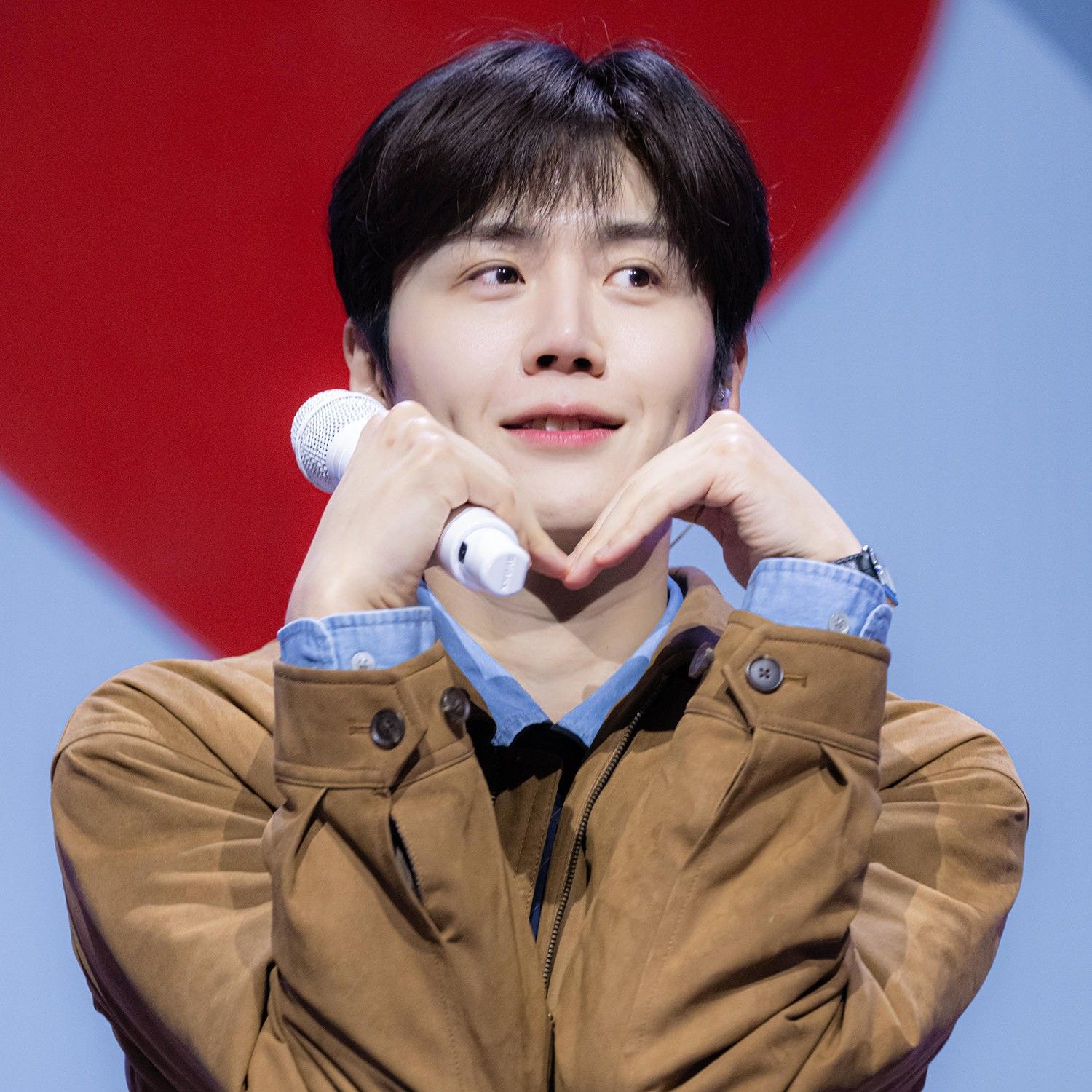 김선호 최근 활동샷