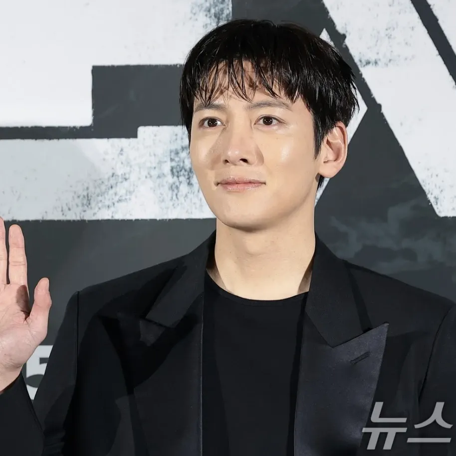 Latest photo of Ji Changwook