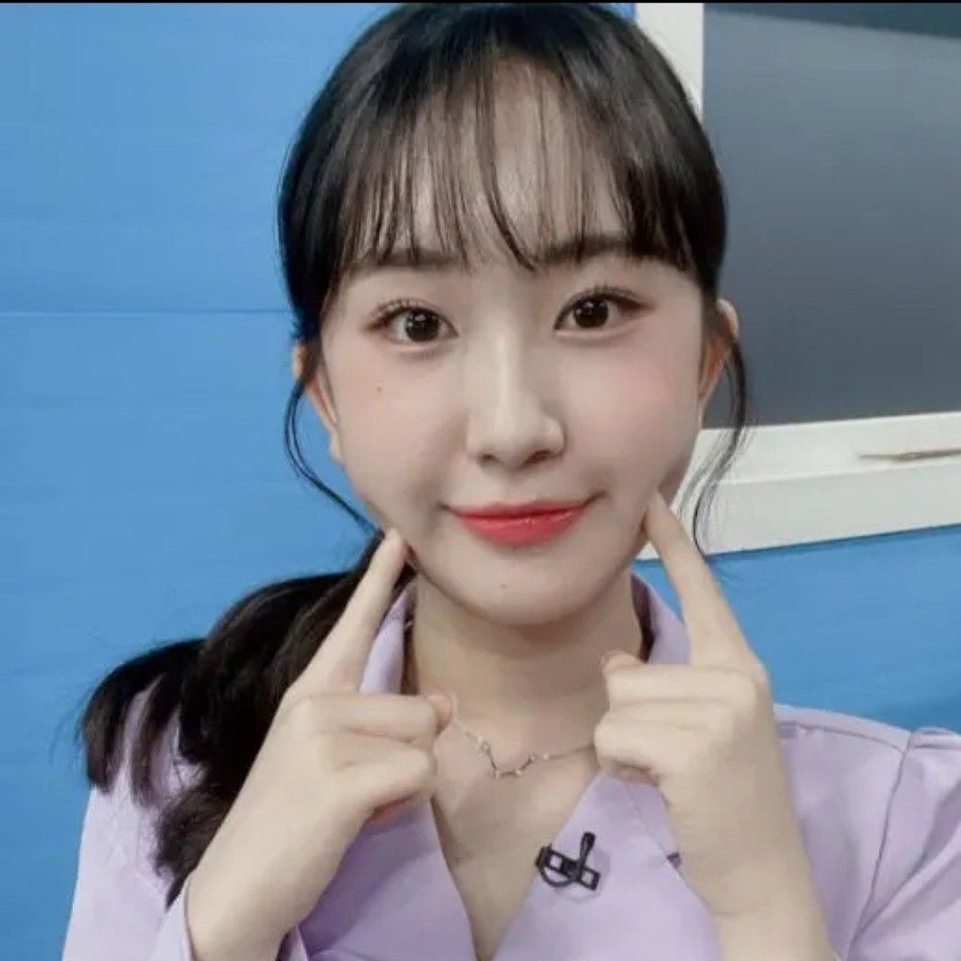 チョン・ユジンの最近の活動ショット