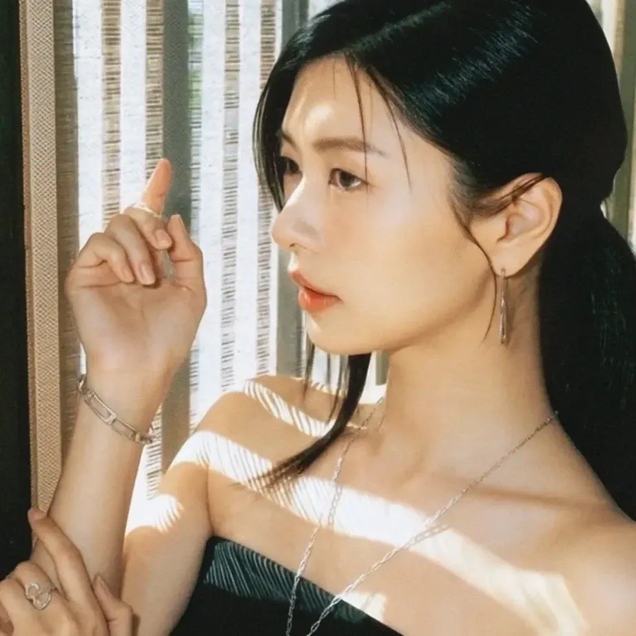 A moment captured by a fan of Jung Somin