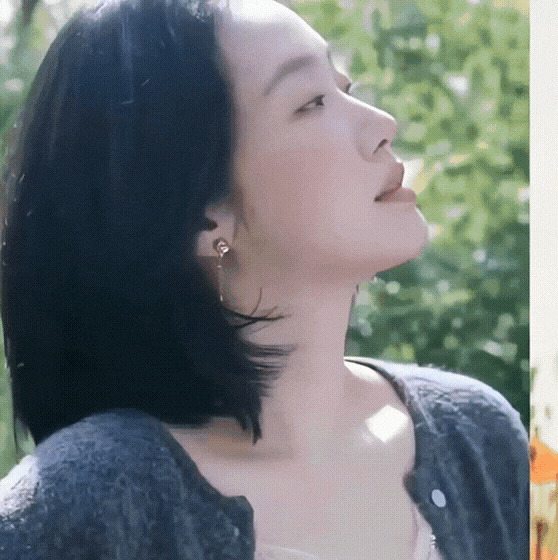 Foto kegiatan terbaru dari Kim Goeun