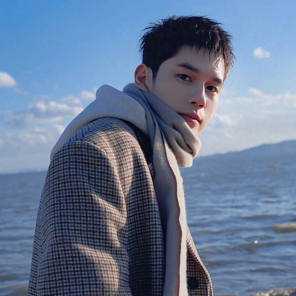 A moment captured by a fan of Ong Seongwu