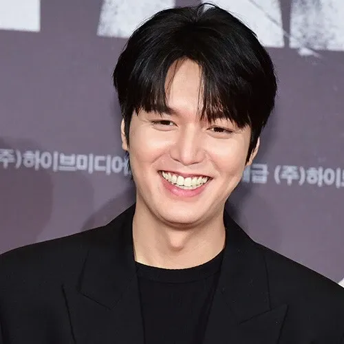 이민호 최근 활동샷