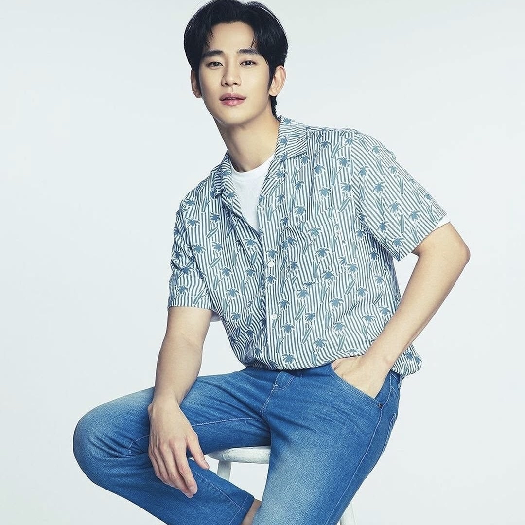 A moment captured by a fan of Kim Soohyun