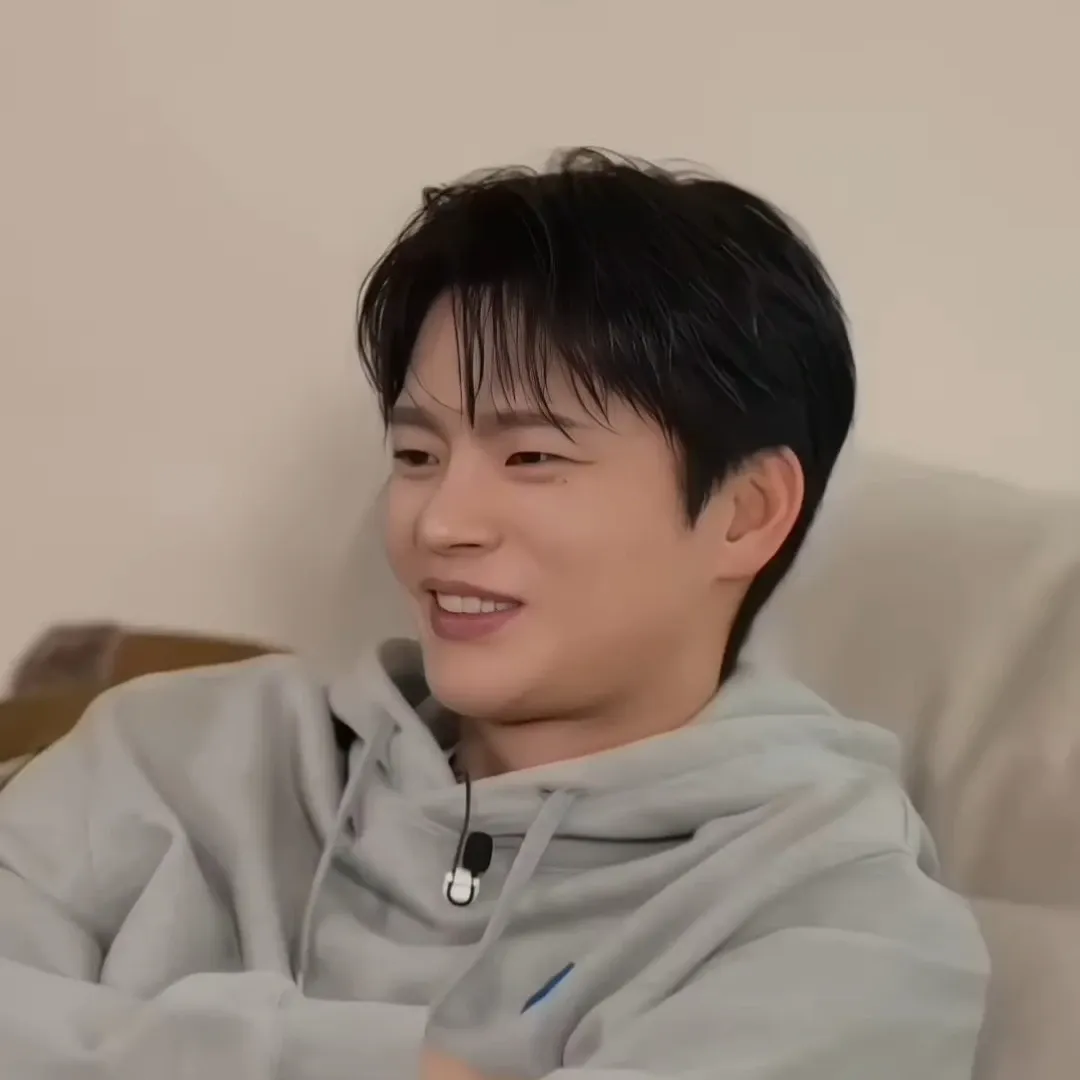 A moment captured by a fan of Seo Inguk