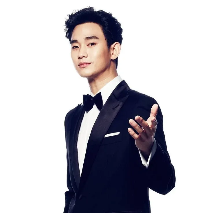 Recent activity shot of Kim Soohyun
