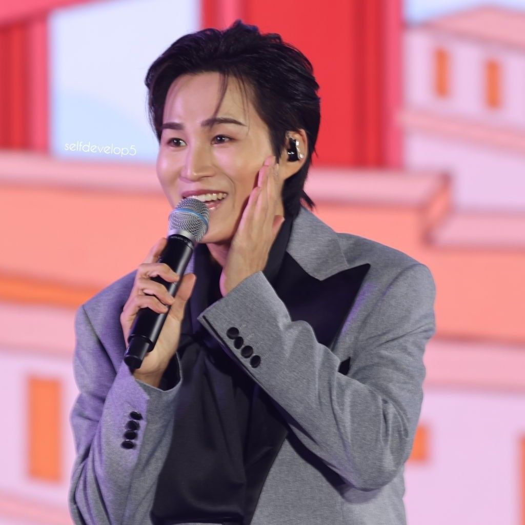 キム・ヒジェの最近の活動ショット