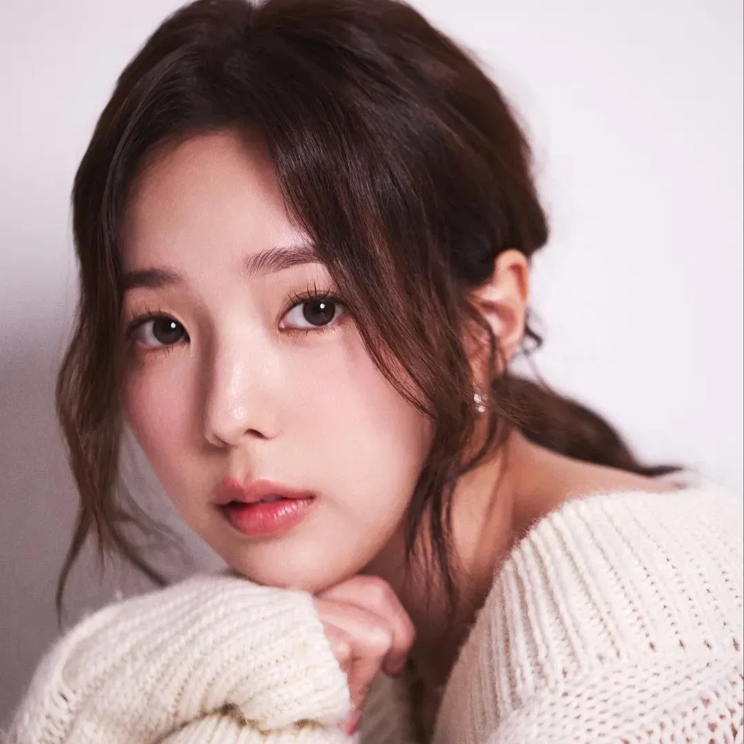 Latest photo of Chae Soobin