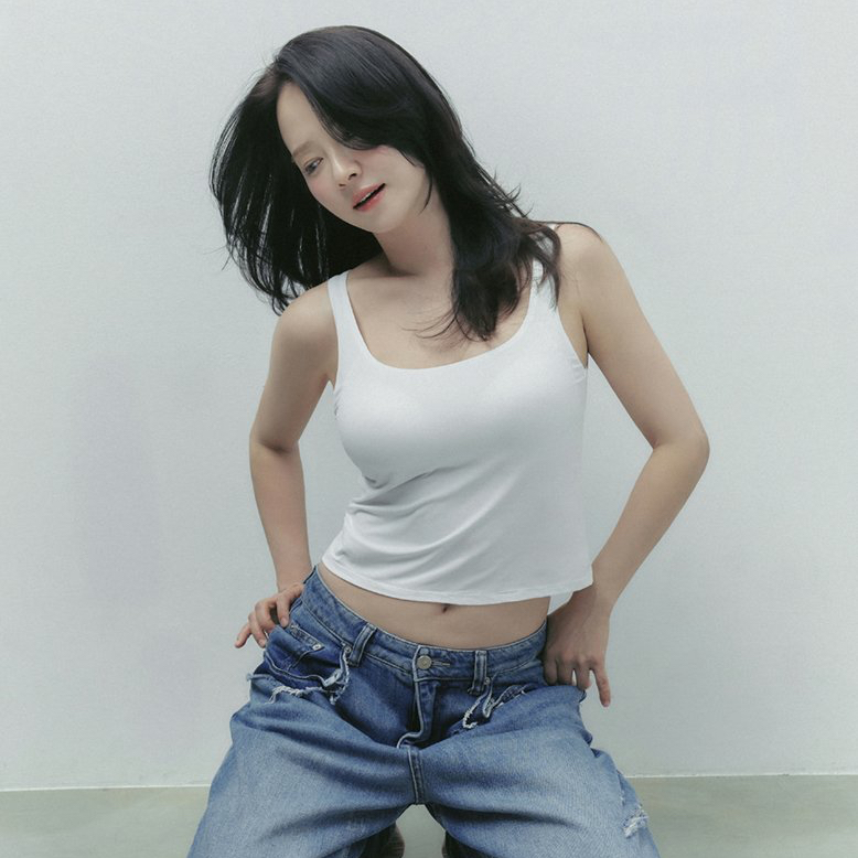 Momen yang diabadikan oleh penggemar Song Jihyo