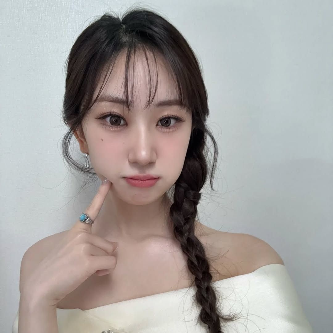 チョン・ユジンの最近の活動ショット