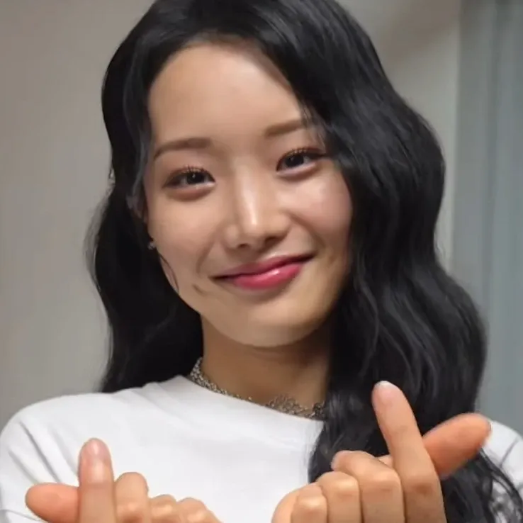Latest photo of Kim Soyeon (2004)