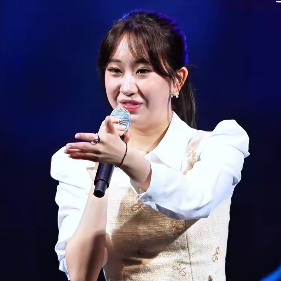 전유진 최근 활동샷