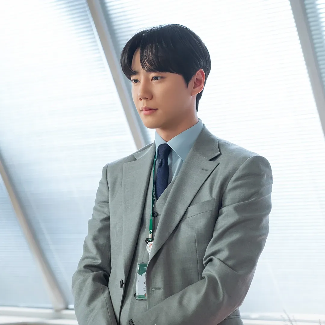Latest photo of Lee Junyoung