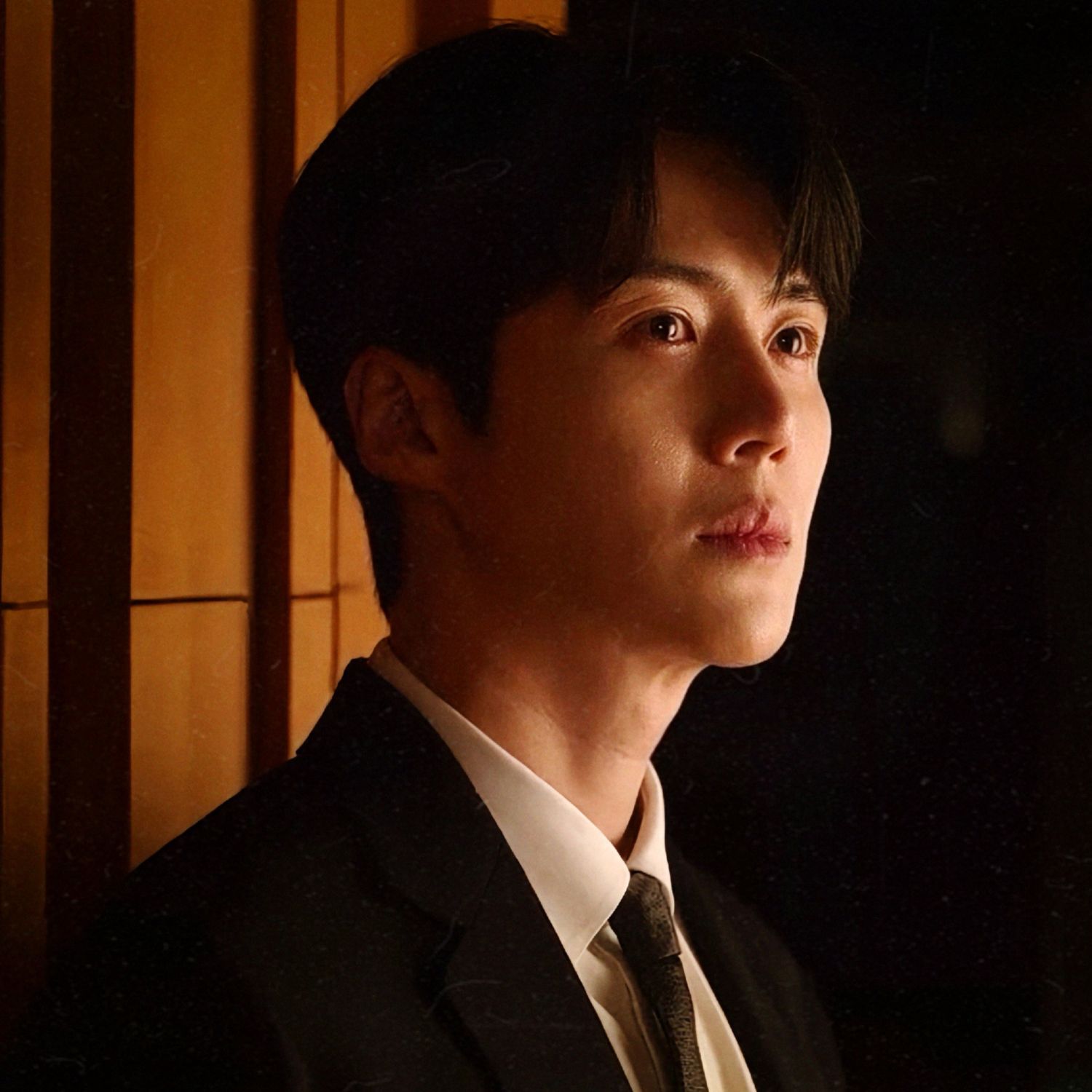 金宣虎的最新照片